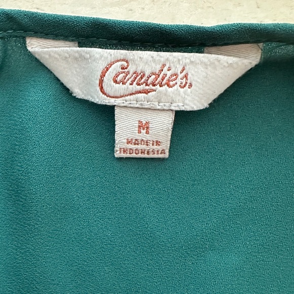 Teal Lace Accent Women's Top Size Med
Lightweight Summer Spring Church School - Picture 3 of 3